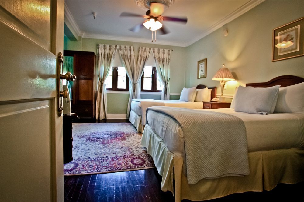 Hotel St. Michel Coral Gables Exterior foto